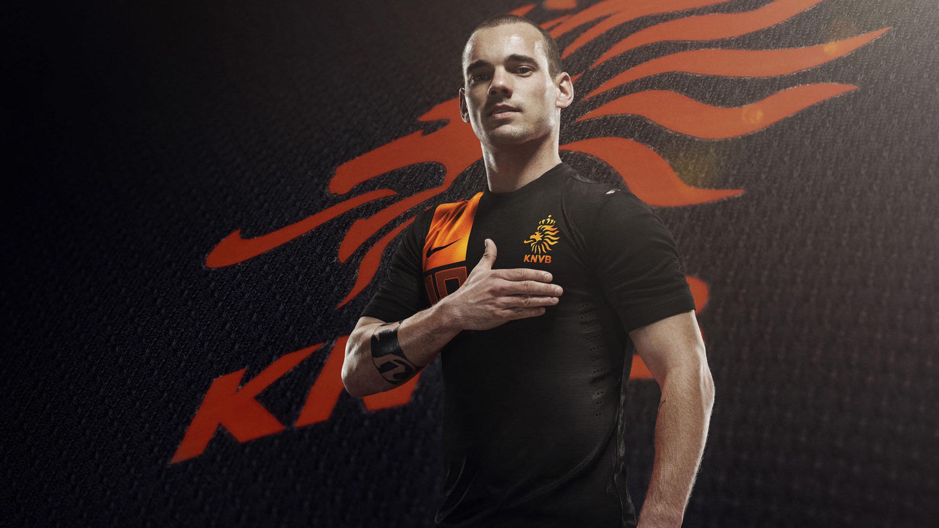 库里狂飙12记三分球 勇士主场大胜对手创纪录